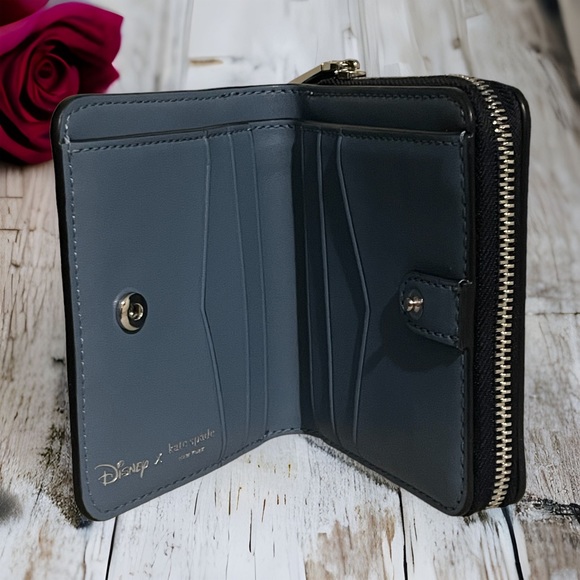 KATE SPADE DISNEY ALICE IN WONDERLAND BIFOLD WALLET EXCELLENT CONDITION! - Picture 3 of 6